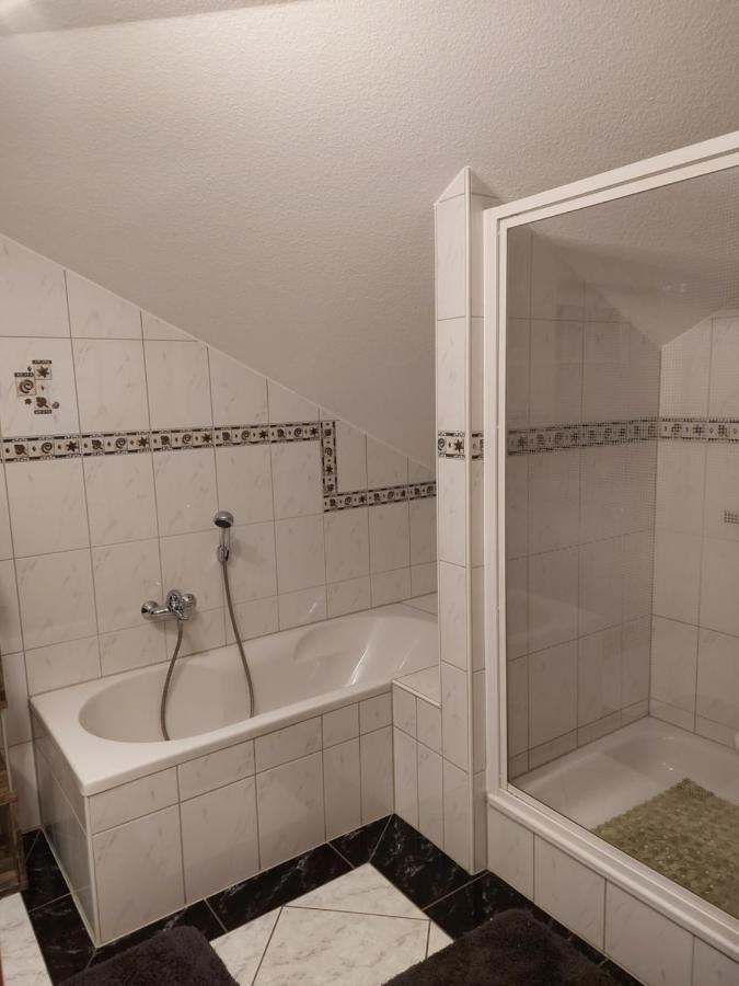 Haus Rodriguez Apartment Baesweiler Luaran gambar